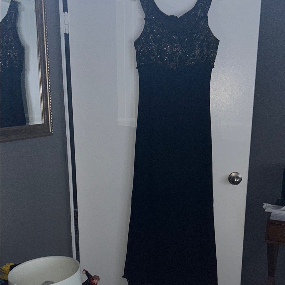 Elegant Black long formal gown